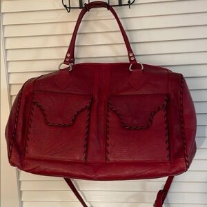 Leaders in Leather Red Black Stitching Handle Travel Bag Versatile Strap As Is
